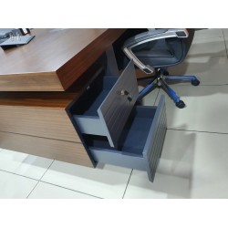 european_office_furniture