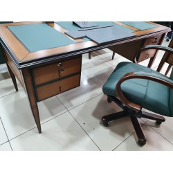 British_Executive_Desk
