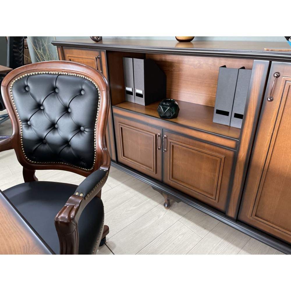 Classic_Office_Furnitures