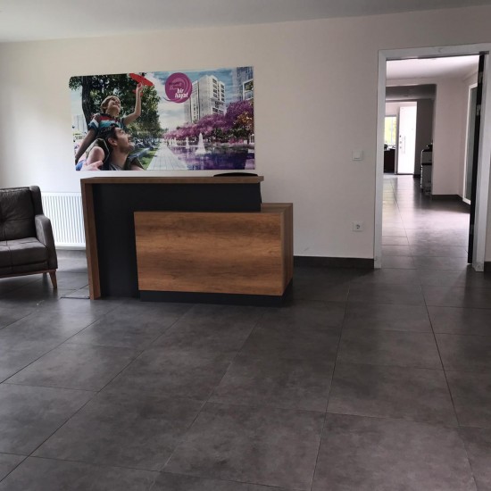 Reception Desk in London