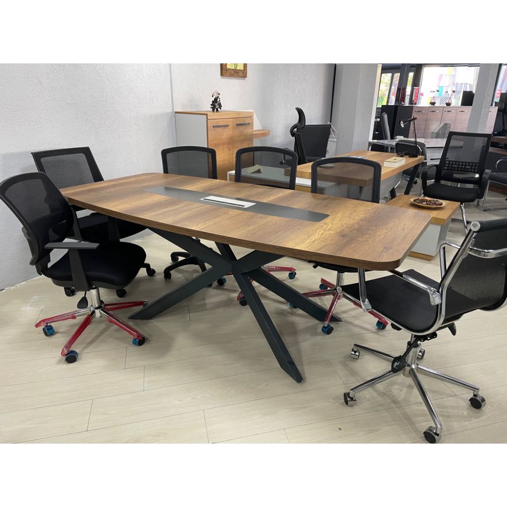 Oval Meeting Table