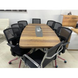 Oval Meeting Table