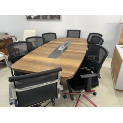 Oval Meeting Table