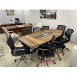 Oval Meeting Table