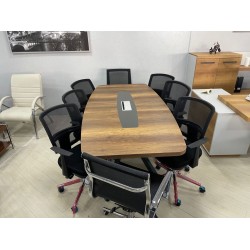 Oval Meeting Table