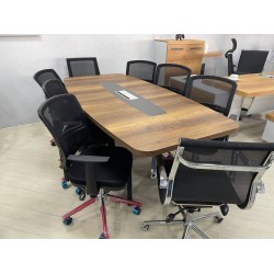 Oval Meeting Table