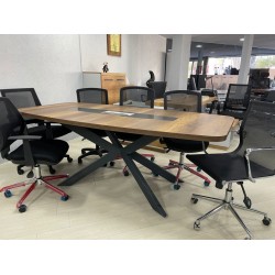 Oval Meeting Table