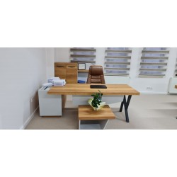 Staff Tables Istanbul