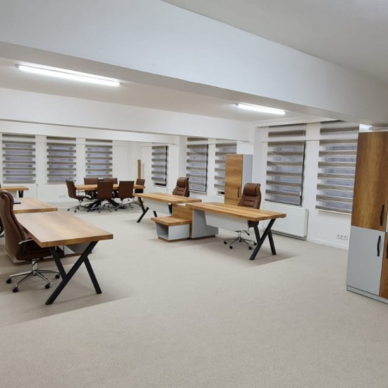 Staff Tables Istanbul