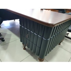 Ceo Executive Office Desk