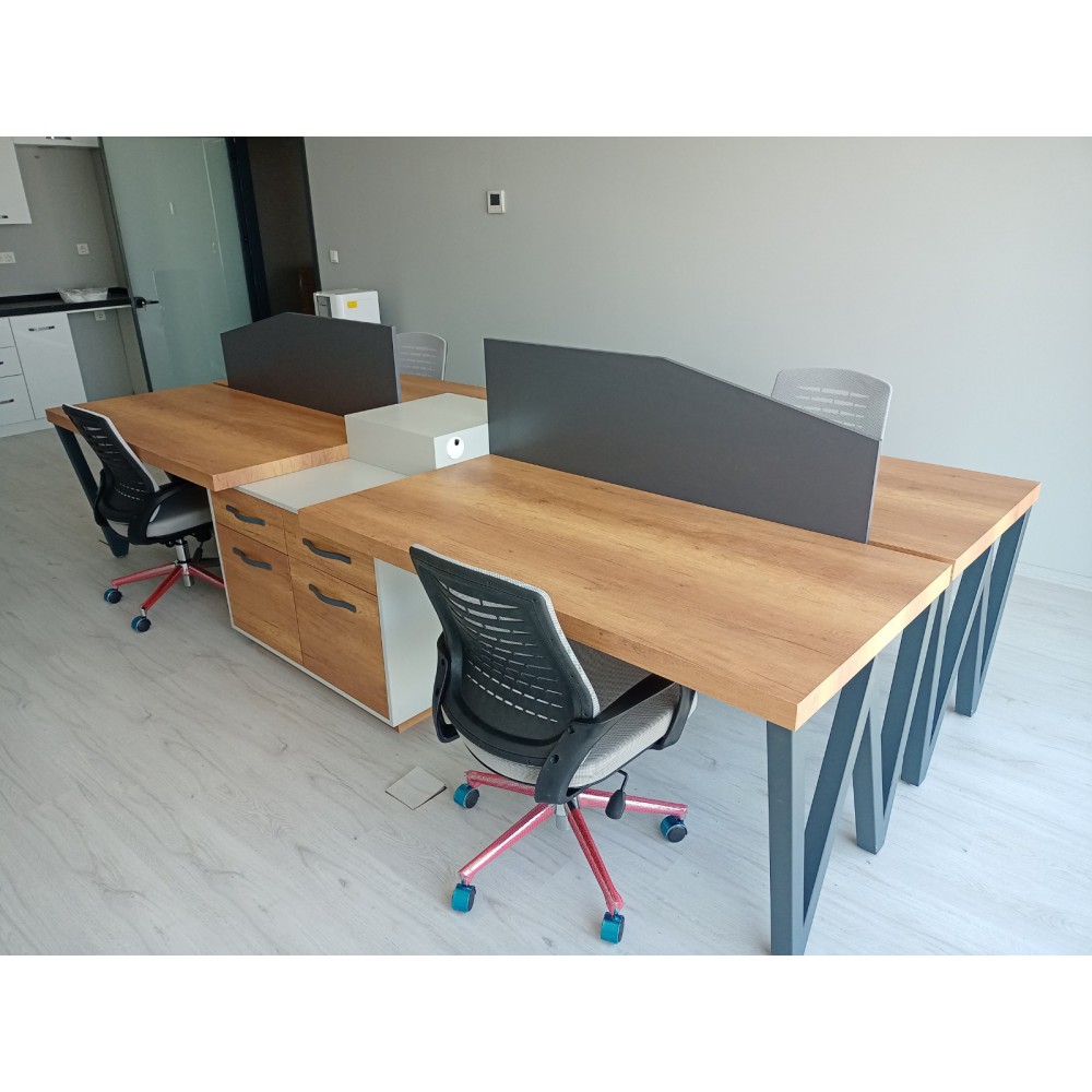 Star Desk for Four Person 