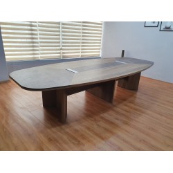 Large Oval Meeting Table