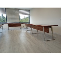 U Meeting Table, Adjustable Front
