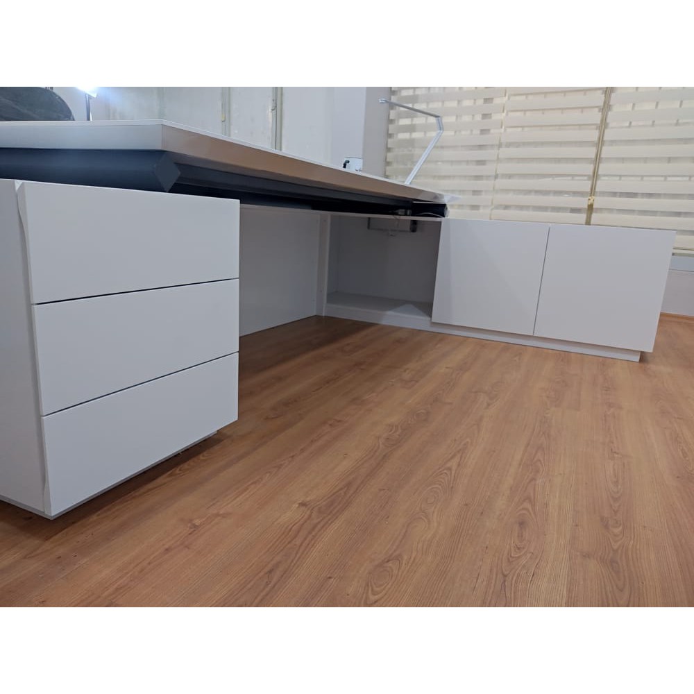office_furnitures_white