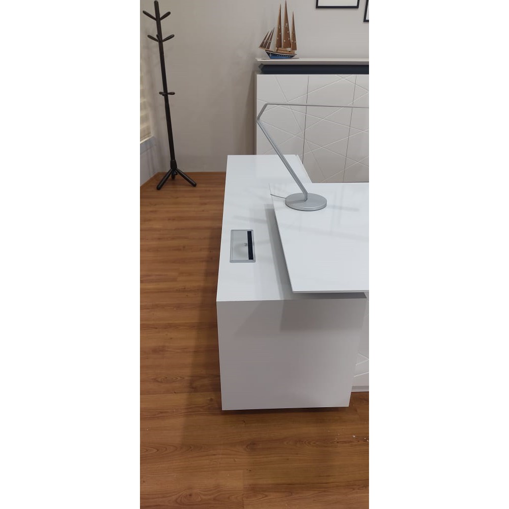 office_furnitures_white