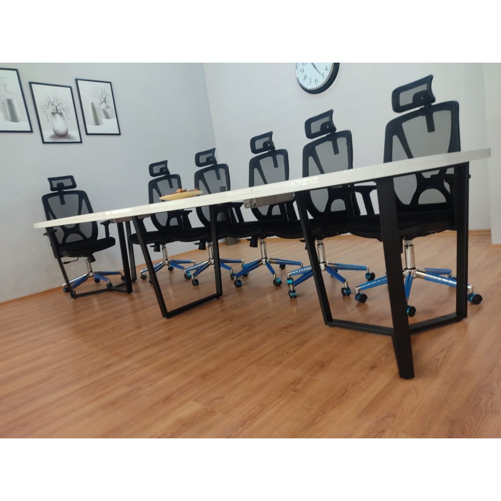 Large Oval Meeting Table White