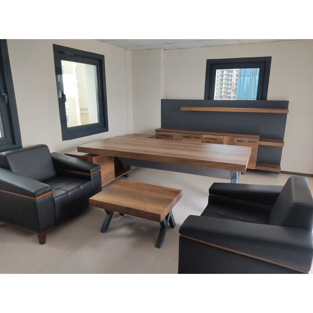 Foreign Customer Office Furniture
