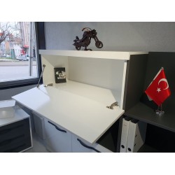 White_office_furnitures