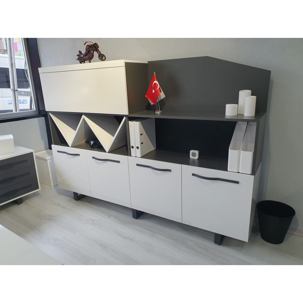 White_office_furnitures