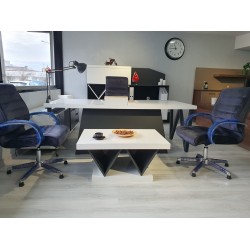 White_office_furnitures
