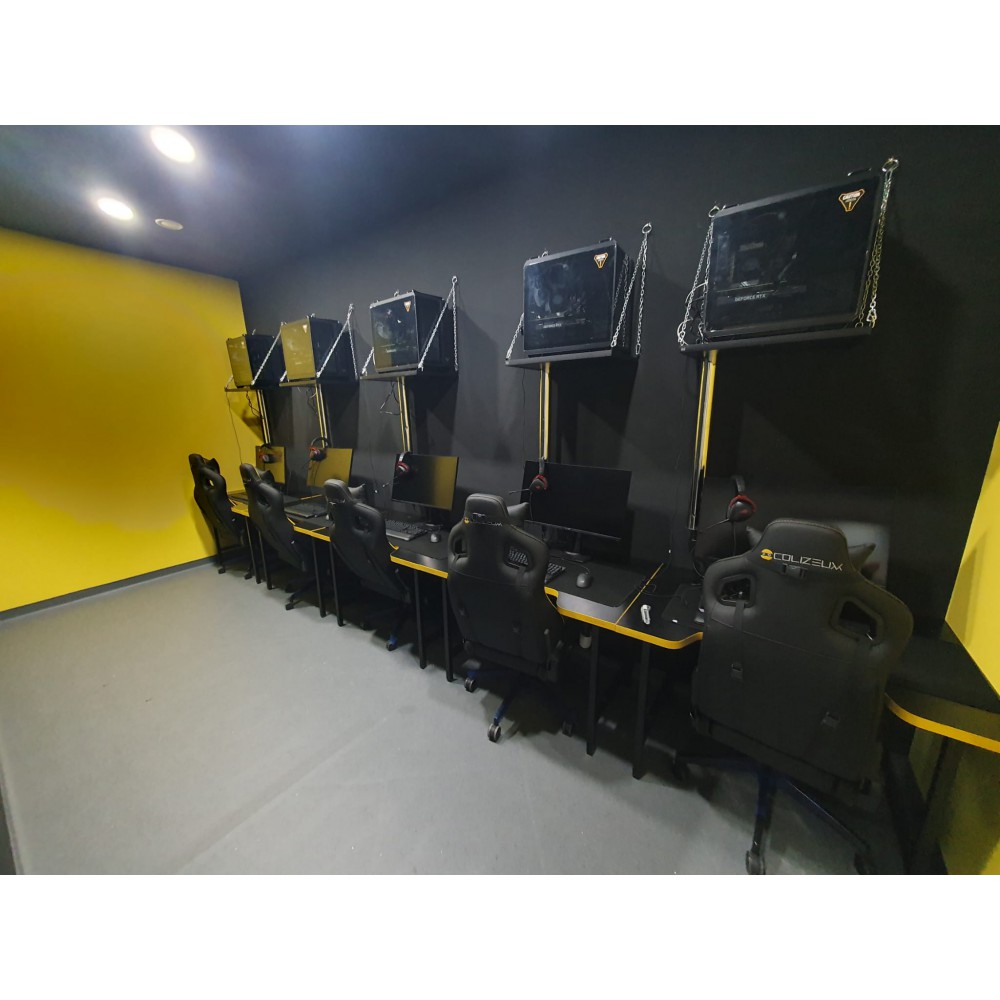 Colizeum Gaming Desks And Game Furnitures