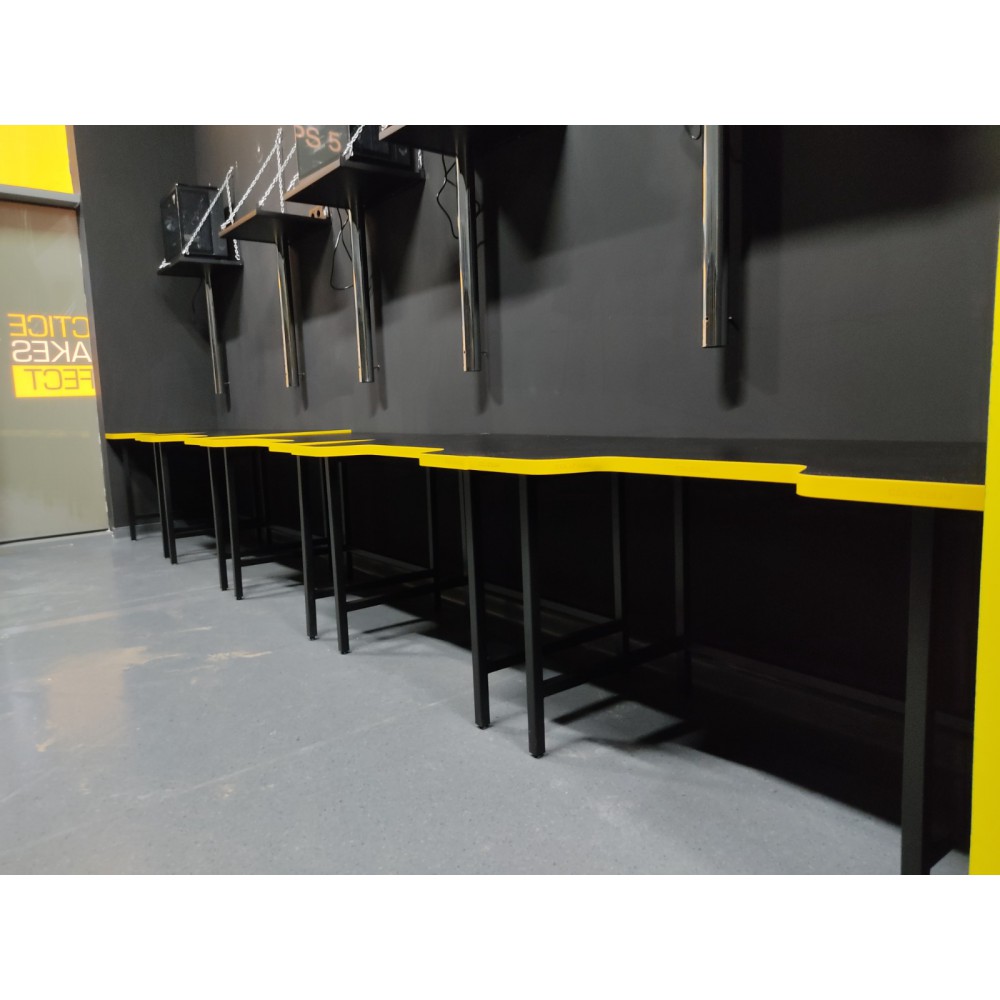 Colizeum Gaming Desks And Game Furnitures