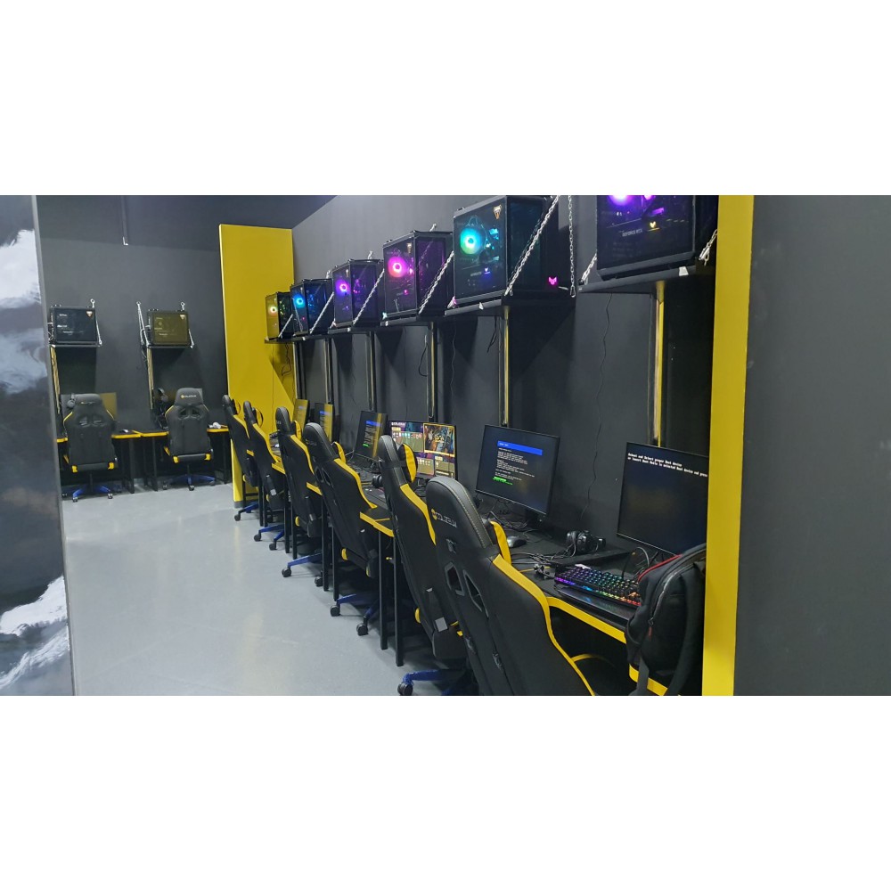 Colizeum Gaming Desks And Game Furnitures