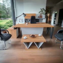 Istanbul Office Desk Office Executive Team