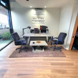 White_office_furnitures