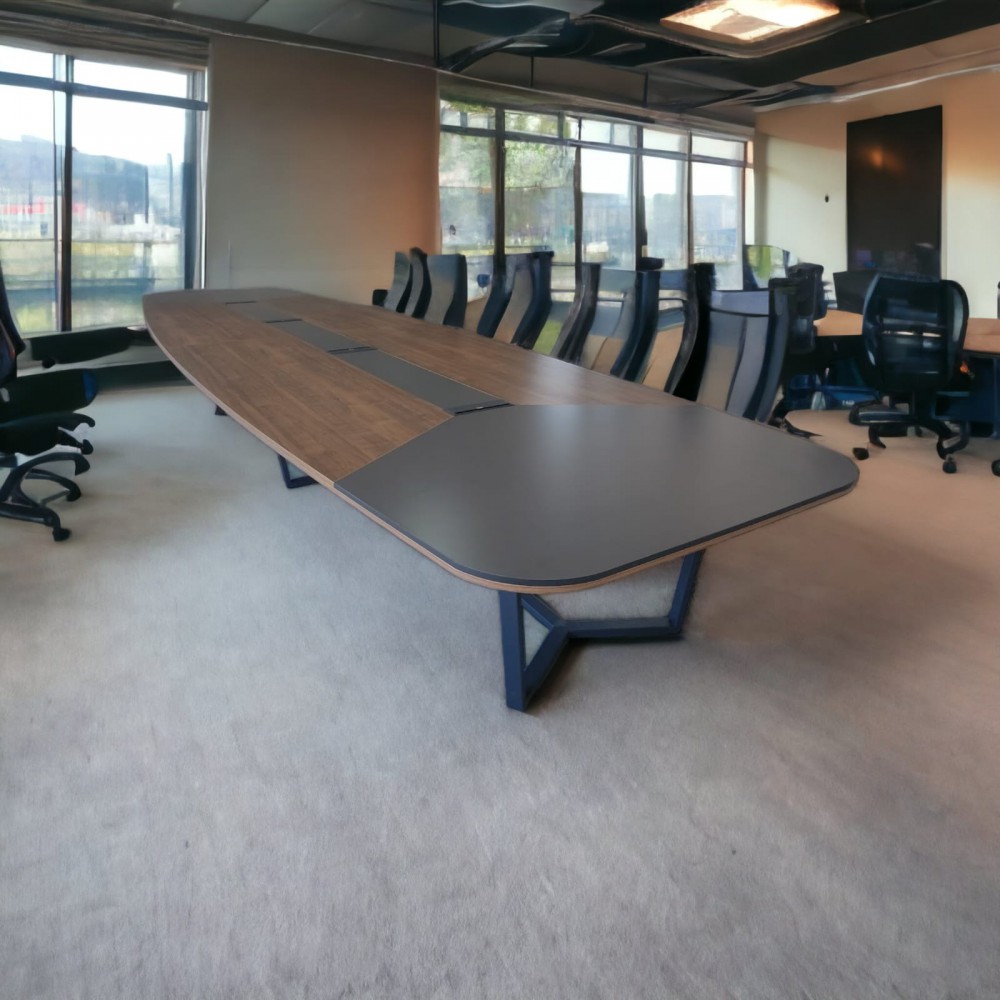 Big_Meeting_Table