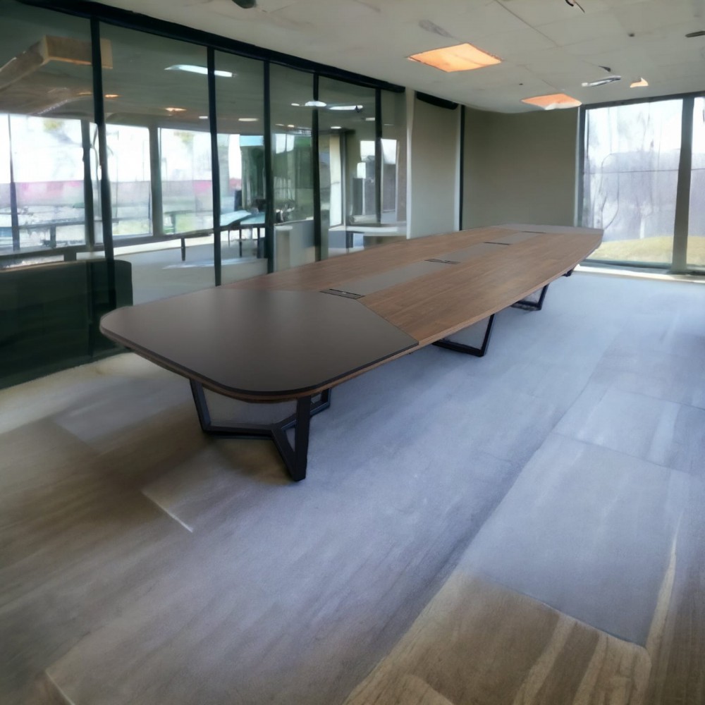 Big_Meeting_Table