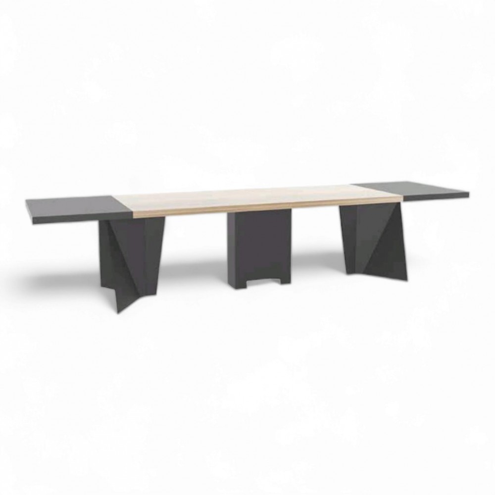 Bremen Meeting Table