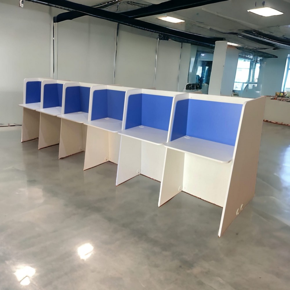 Call Center Desk
