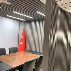 Decorative Separator