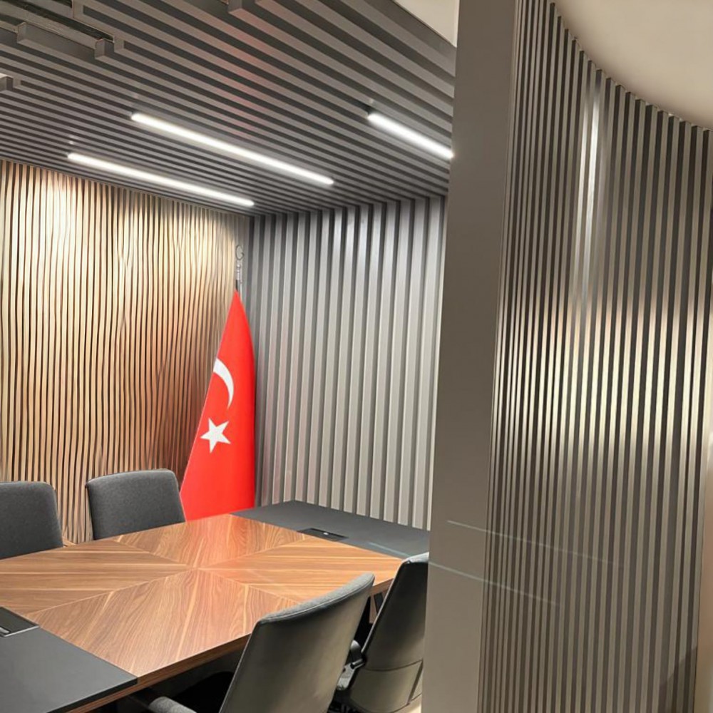 Decorative Separator