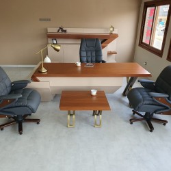 Gold Executive Office Set