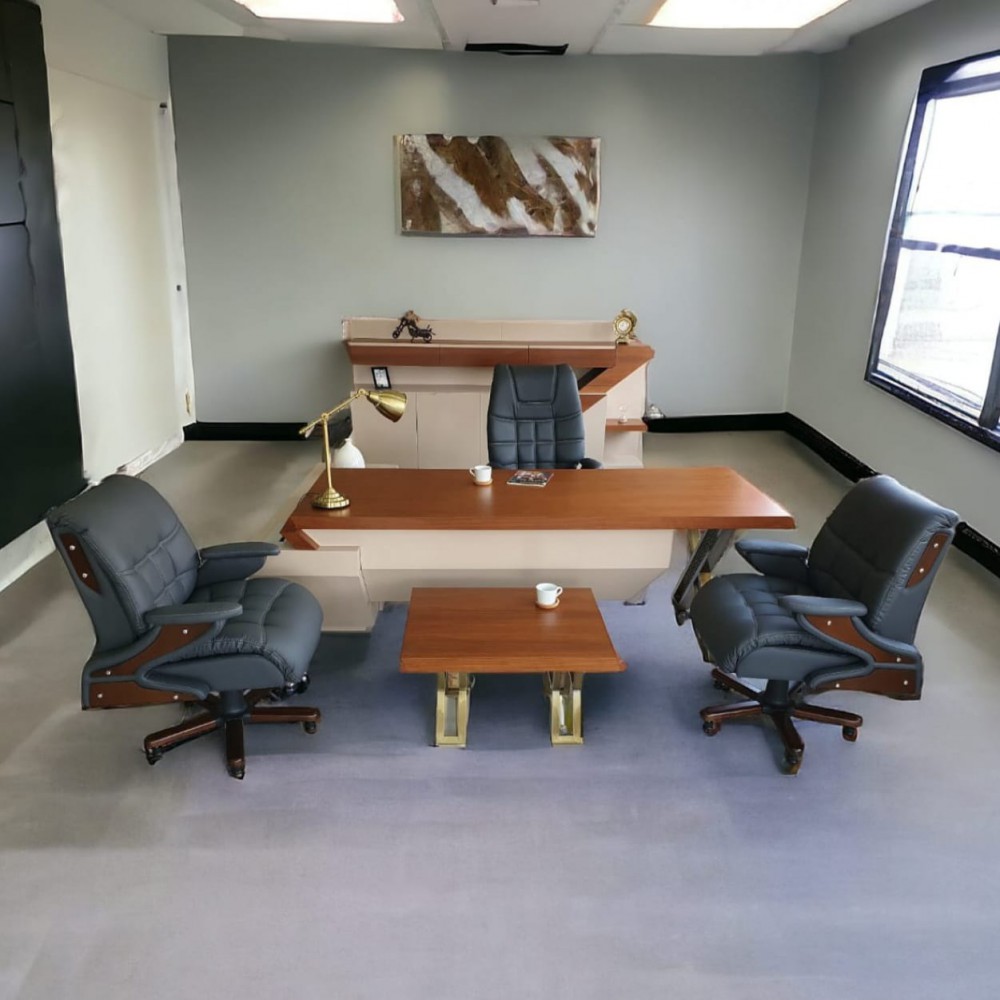 Gold Executive Office Set