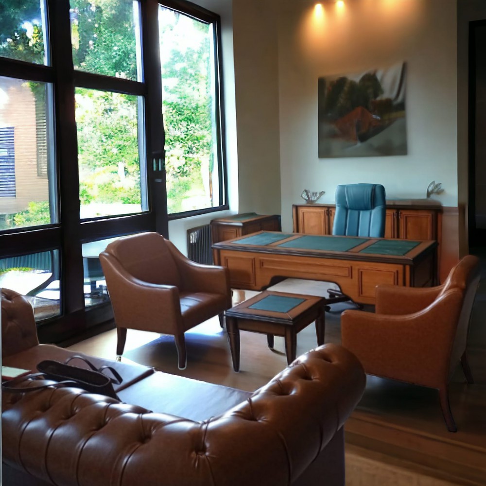 British_Executive_Desk