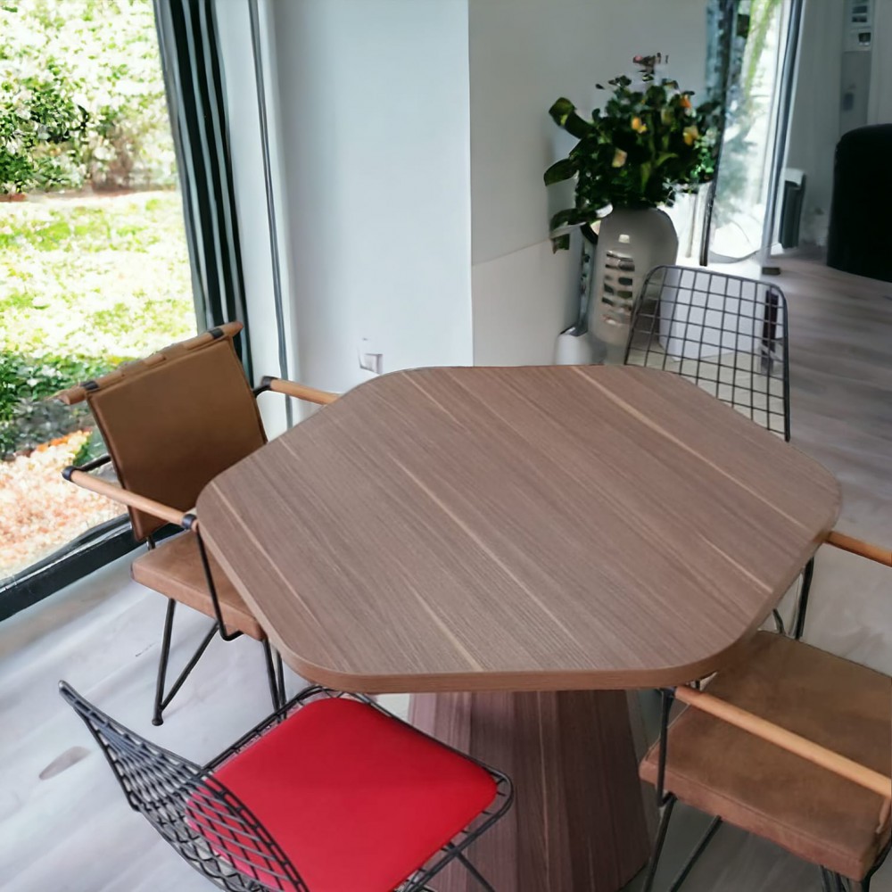 Round Meeting Wooden Tapered Leg