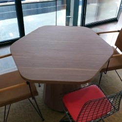 Round Meeting Wooden Tapered Leg