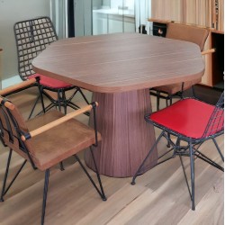 Round Meeting Wooden Tapered Leg