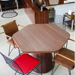 Round Meeting Wooden Tapered Leg