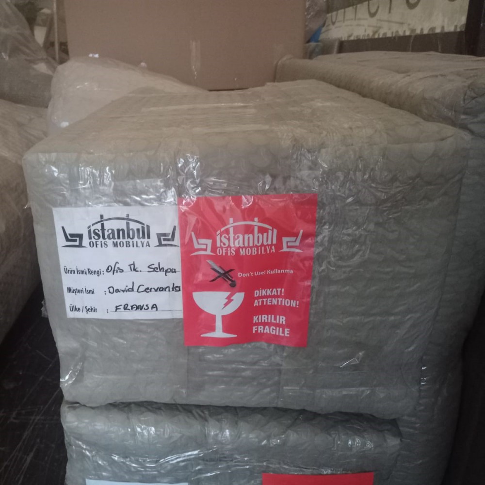 David Cervantes France Office Set