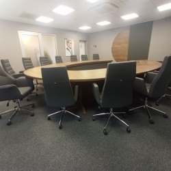 Round Meeting Table