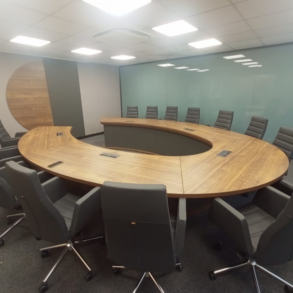 City Meeting Table