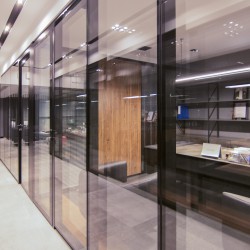 Flash Bondeo Office Partition Systems