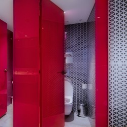 Glass Cubicle Sink Partition Systems