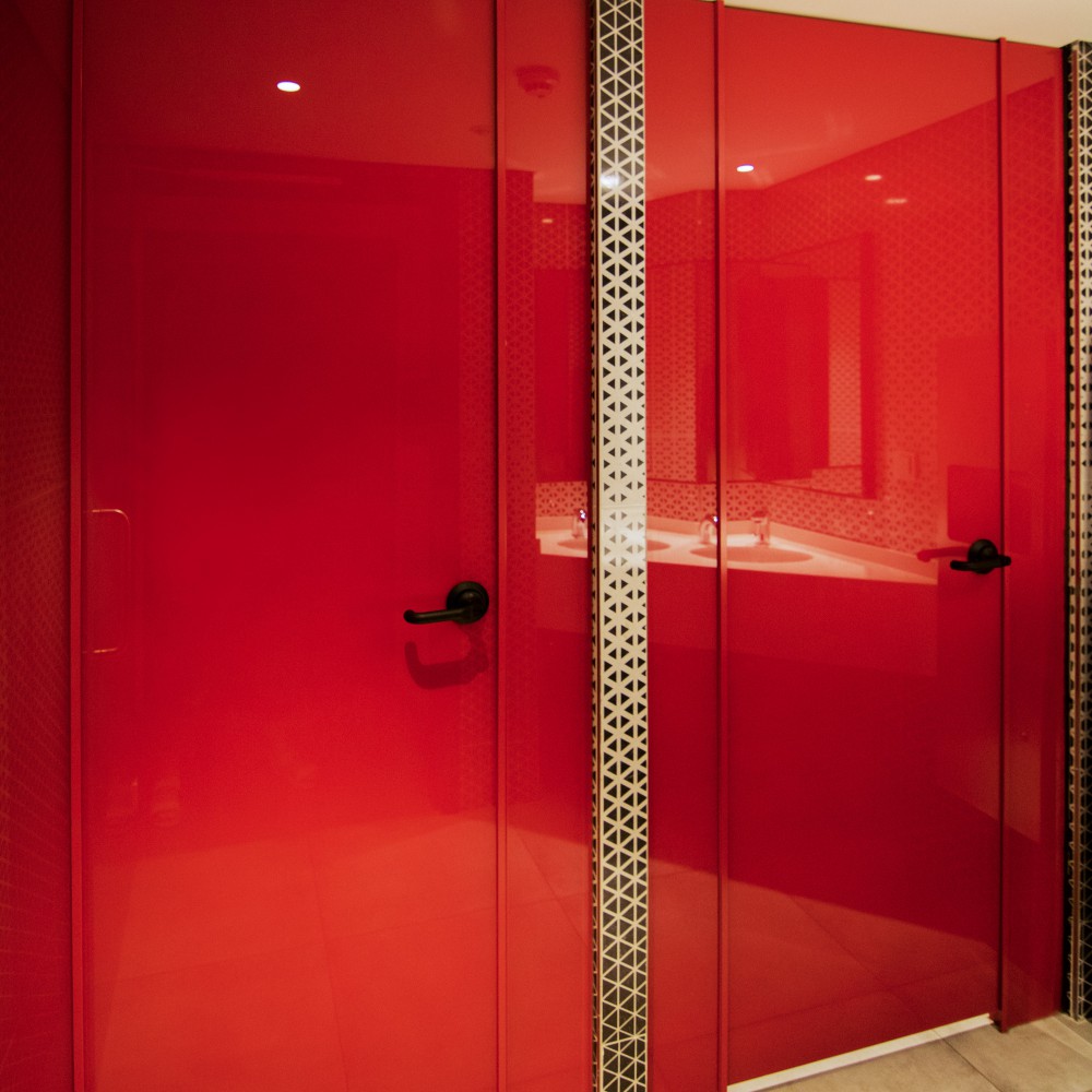 Glass Cubicle Sink Partition Systems