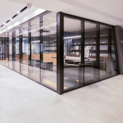 Flash Bondeo Office Partition Systems