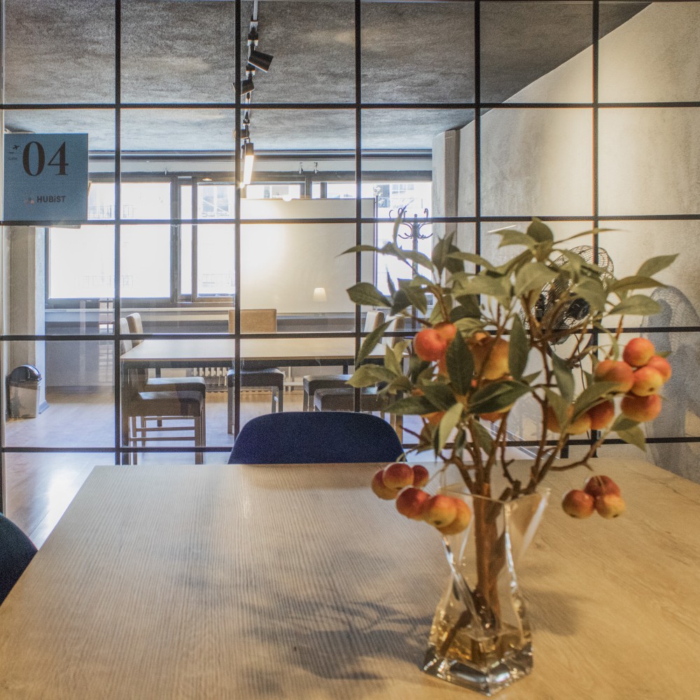 Retrowal Office Partition Systems